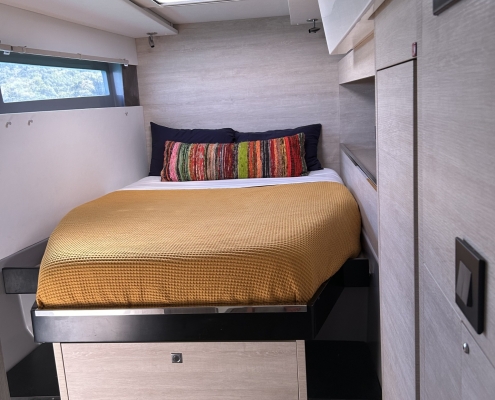 Forward port guest cabin